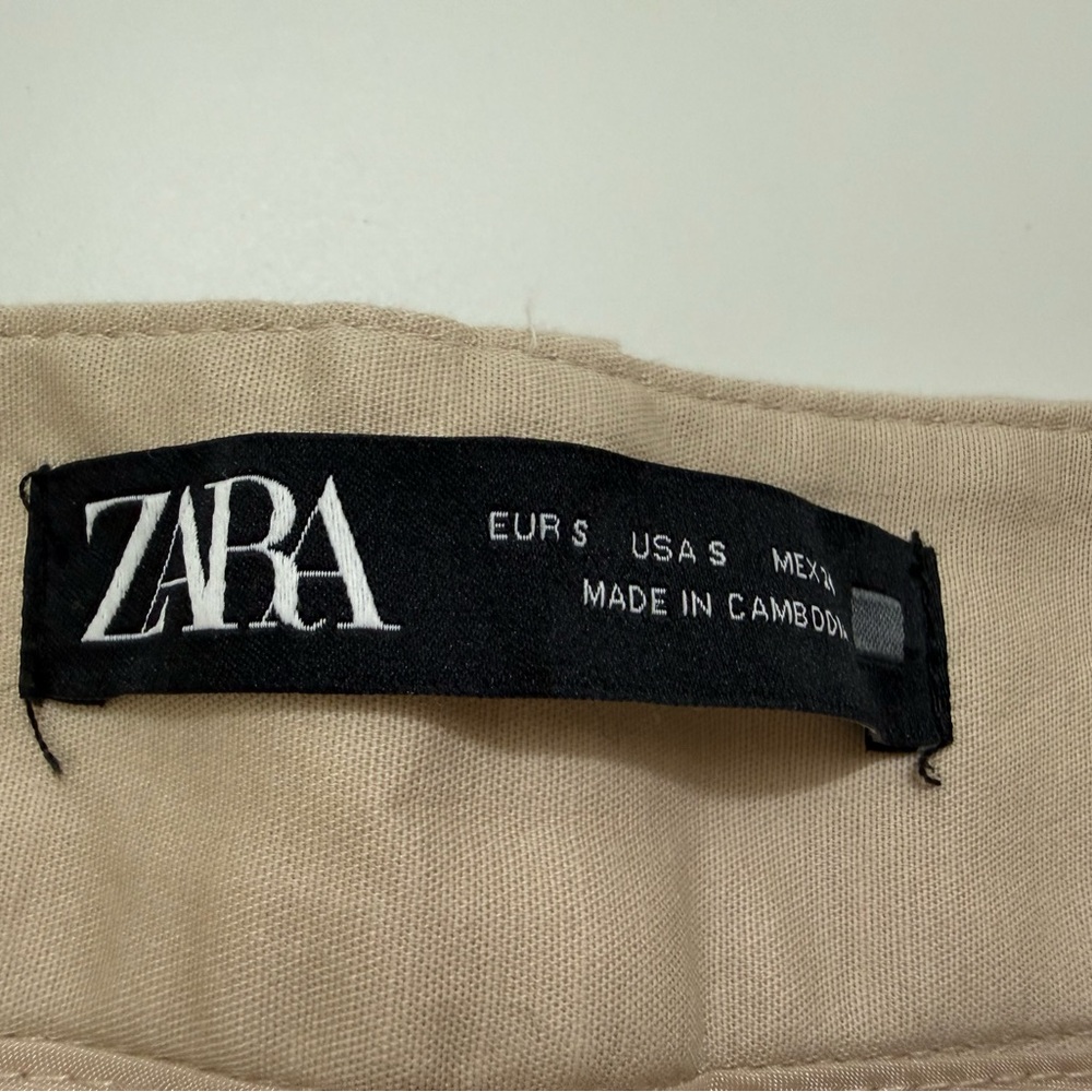 Zara Classic Tan Beige Short size Small - Picture 4 of 5